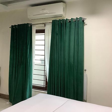 איסלמאבד Rose Valet Guest House מראה חיצוני תמונה