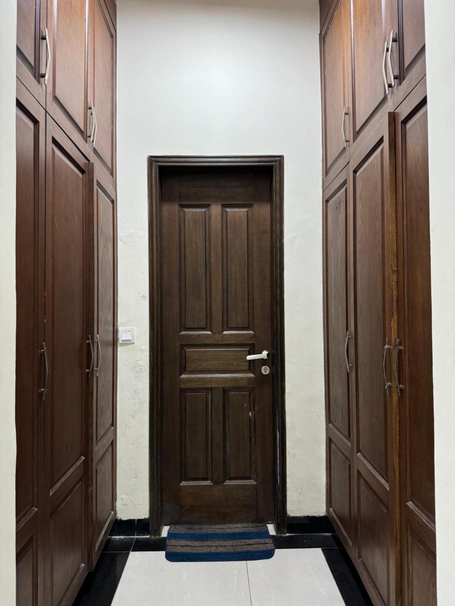 איסלמאבד Rose Valet Guest House מראה חיצוני תמונה