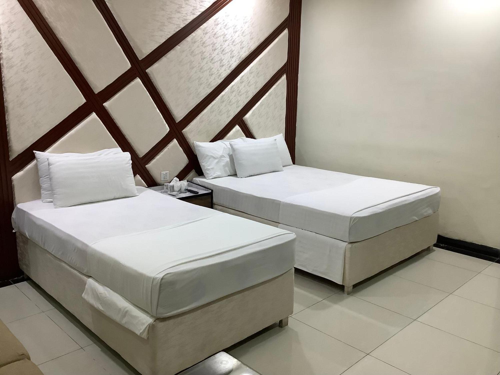 איסלמאבד Rose Valet Guest House מראה חיצוני תמונה
