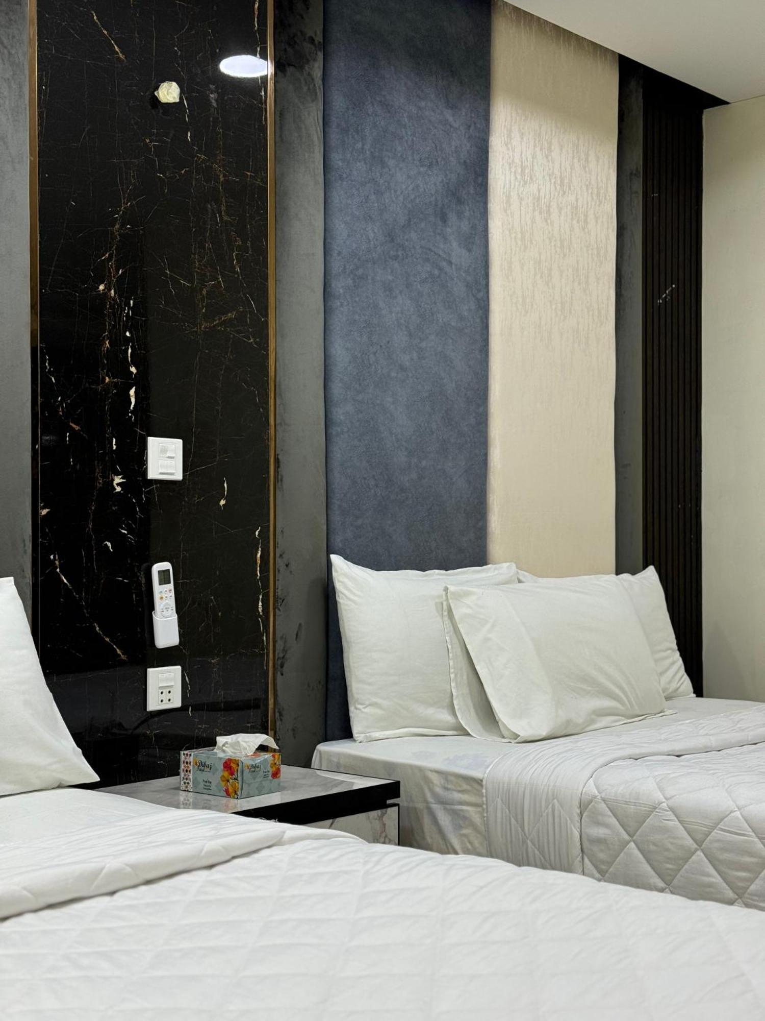 איסלמאבד Rose Valet Guest House מראה חיצוני תמונה