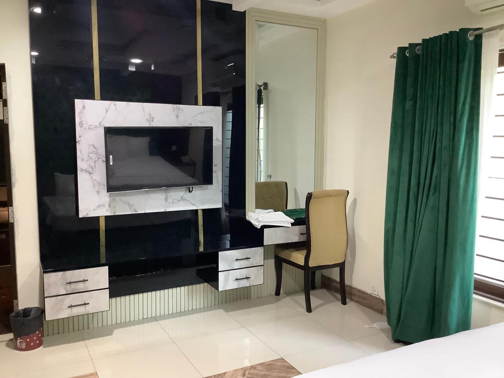 איסלמאבד Rose Valet Guest House מראה חיצוני תמונה